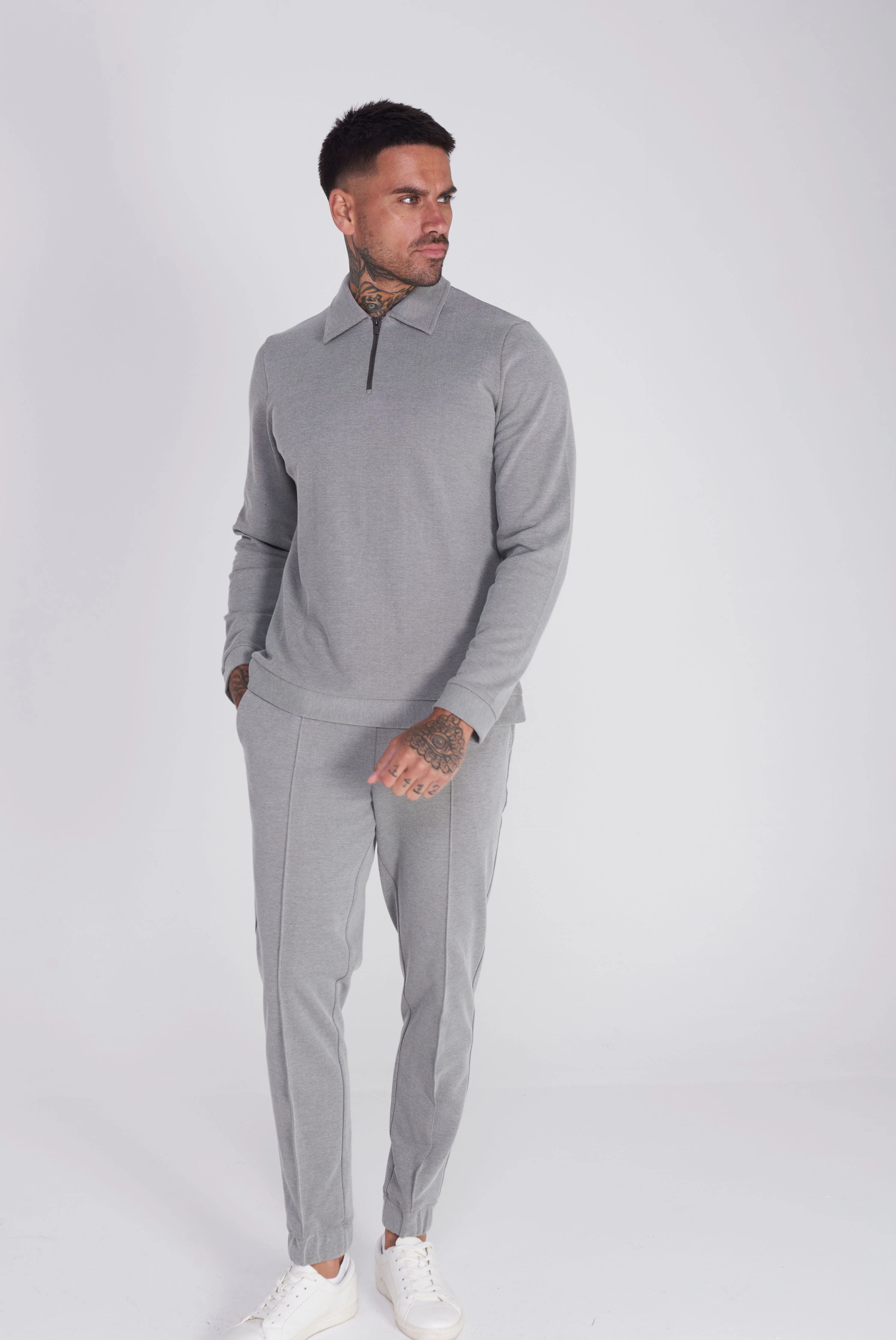 Alacante Cotton Trouser in Charcoal - Image 4