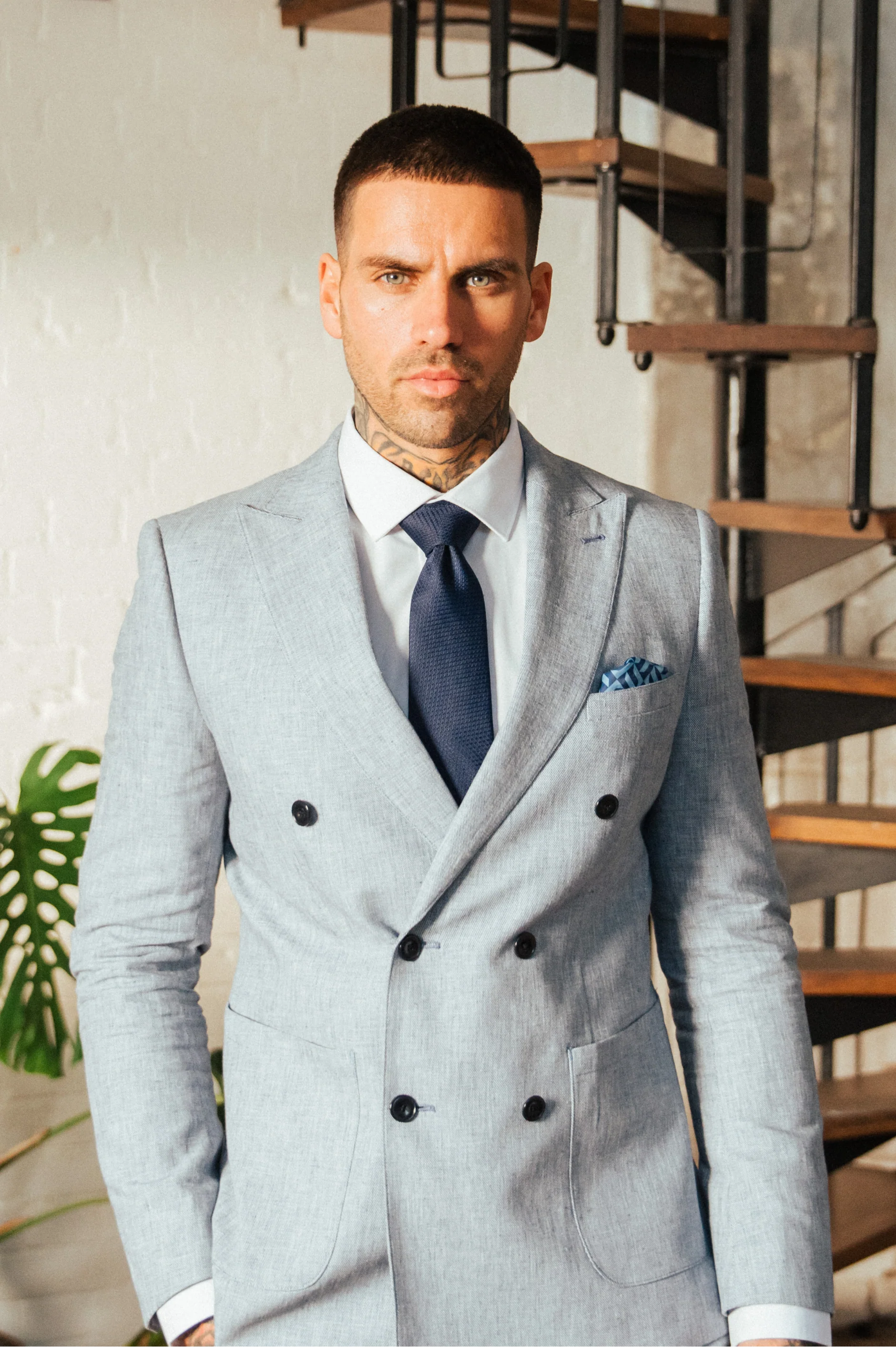Giacomo Cotton Linen Double Breasted Suit Jacket in Chambray - Image 8