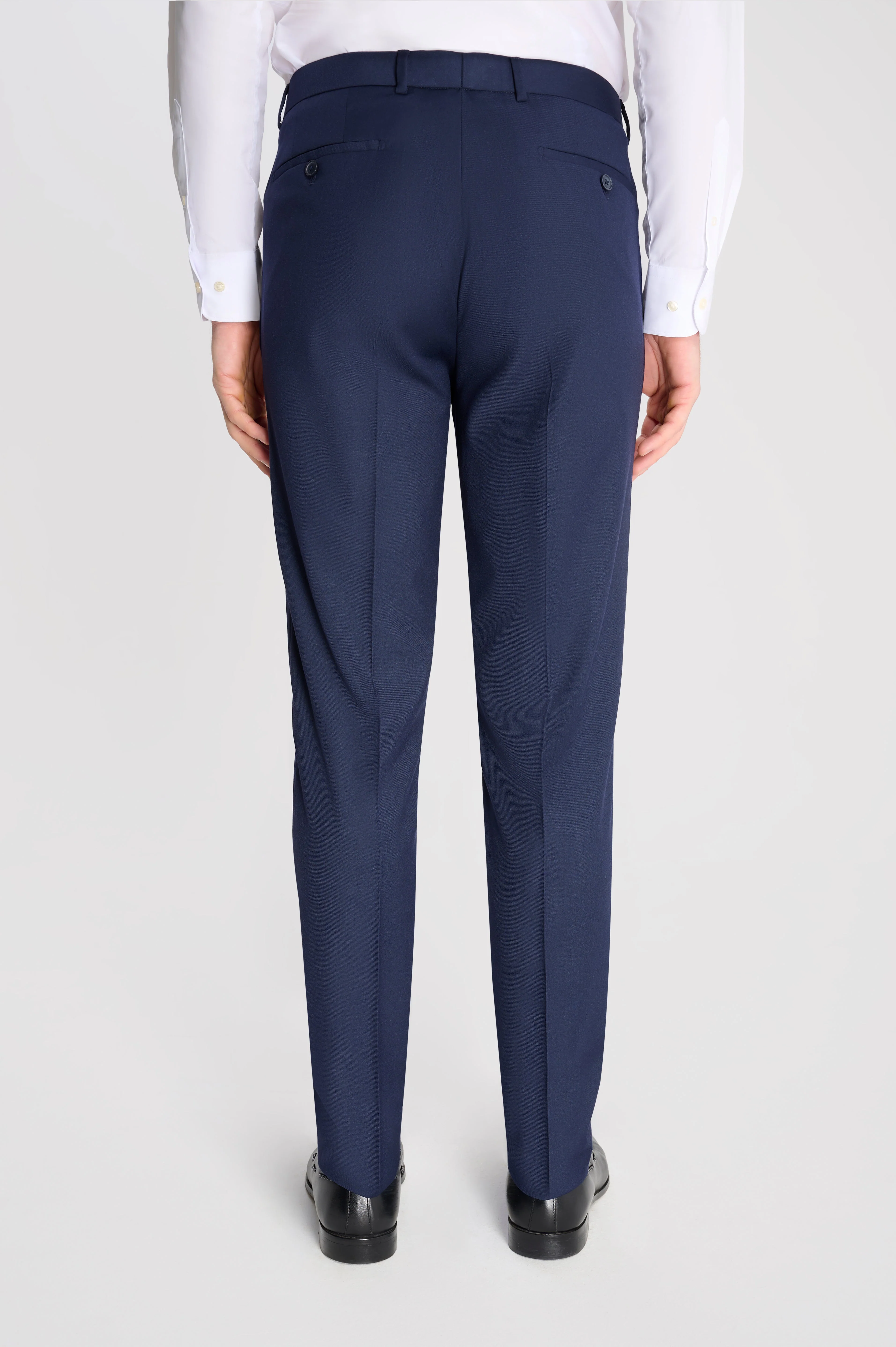 Harry Brown Raffi 3pc Suit in Navy - Image 6