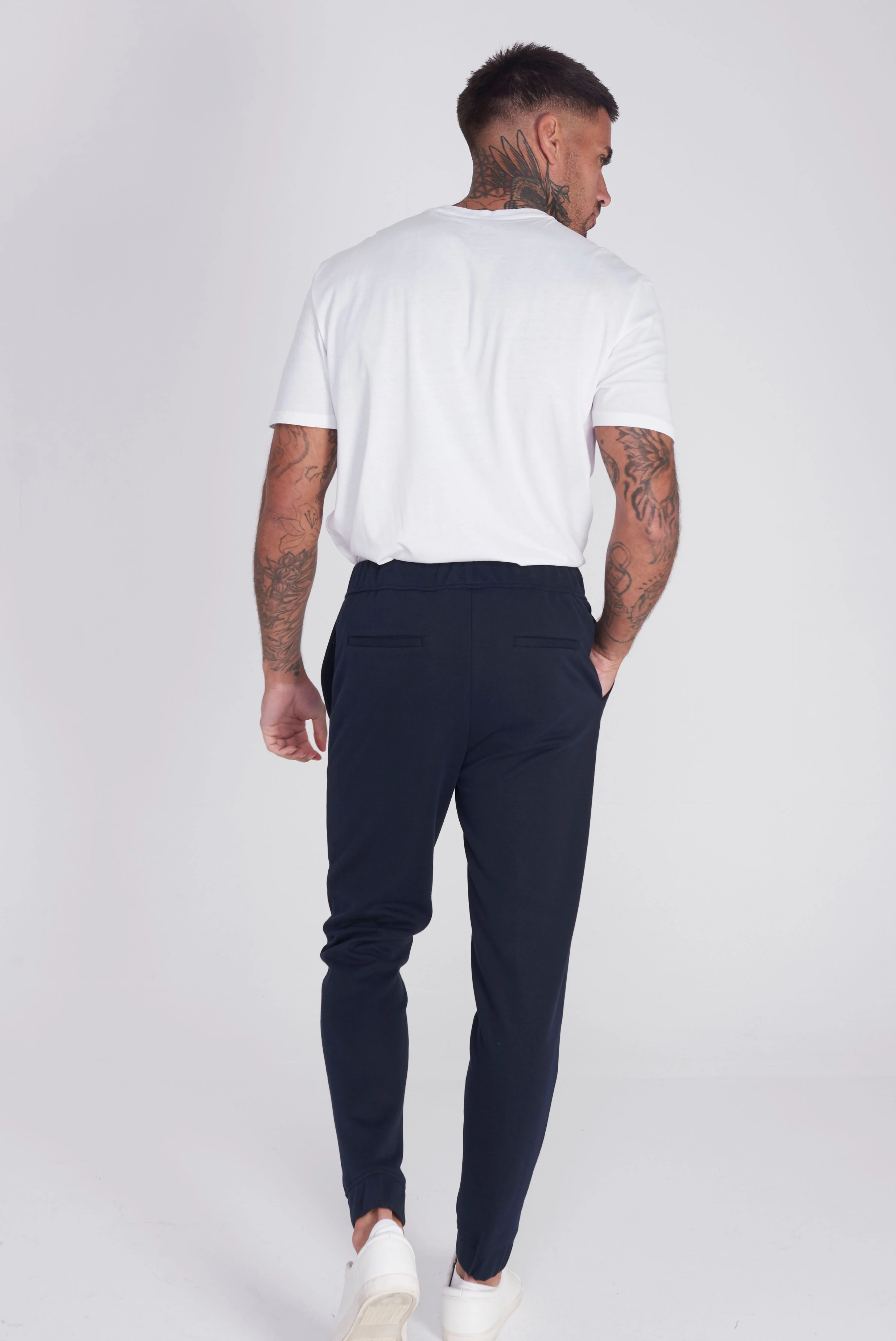 Rimini Cotton Trouser in Navy - Image 3